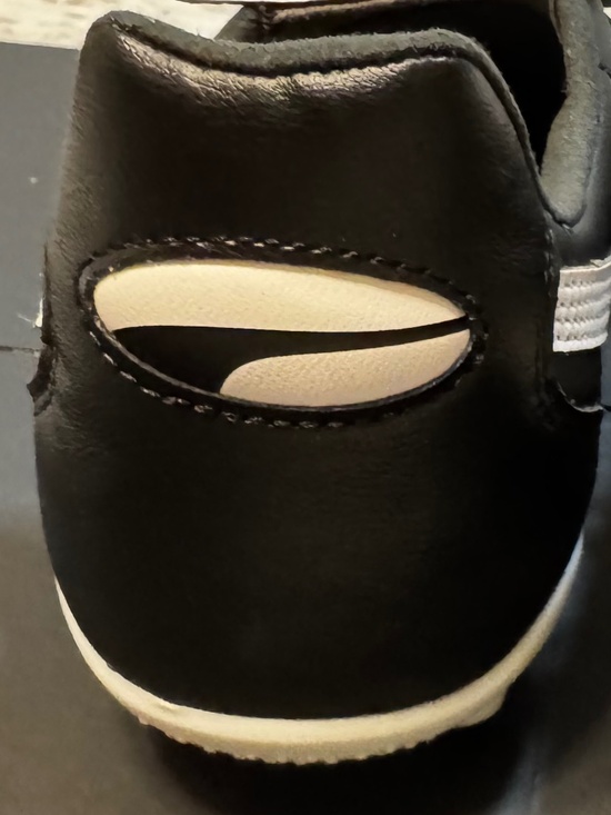 KING Puma Cleats Black and White. Men. Size 13. Like New main image 6